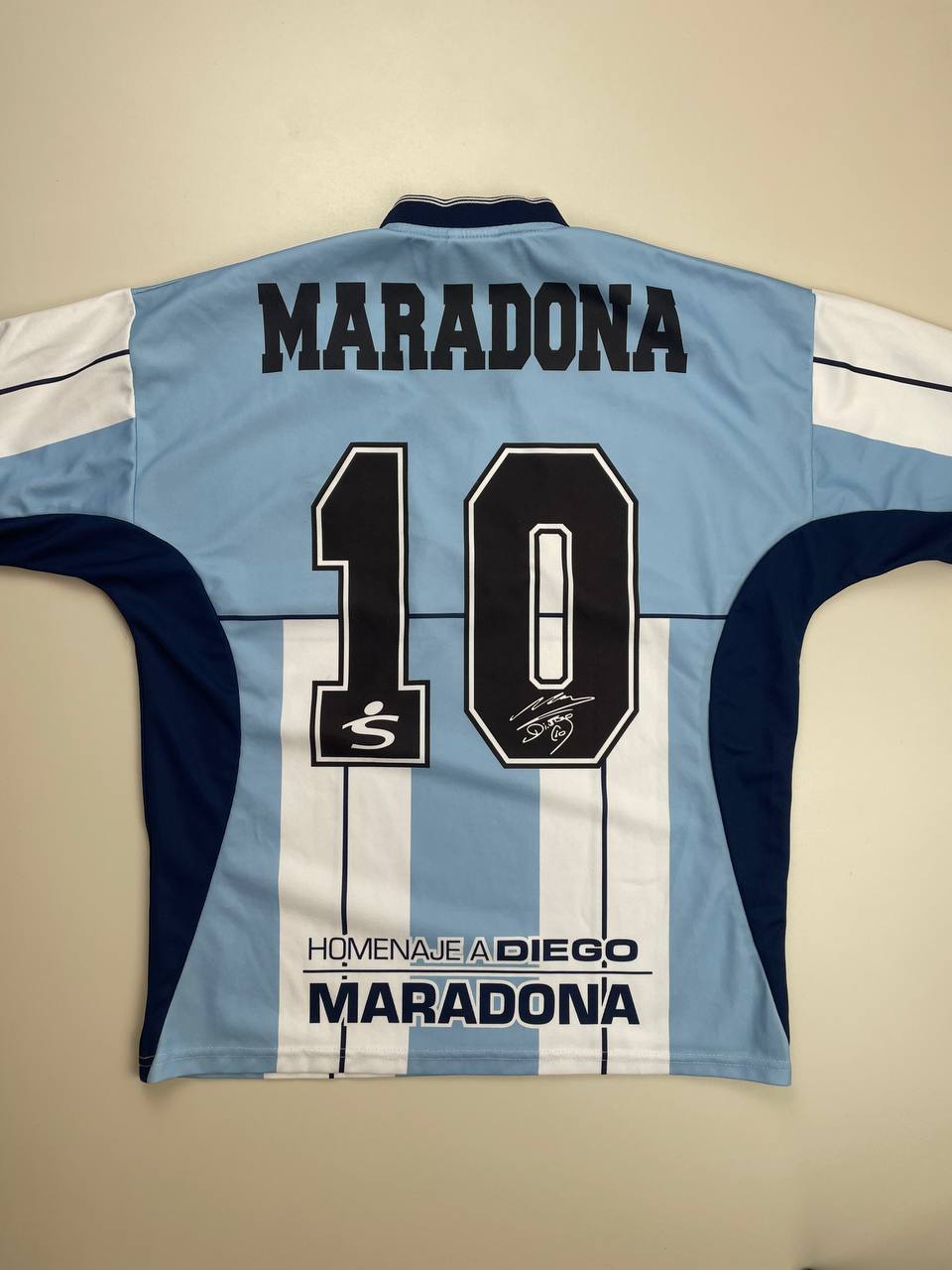 2001 Argentina Fila Homenaje a Diego Maradona Tribute Shirt #10 Testimonial Jersey M size