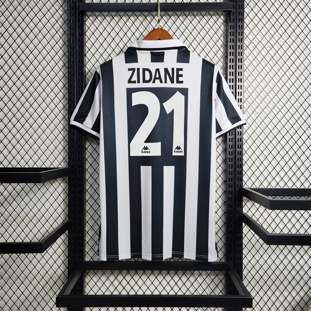 Juventus Zidane Retro 1995-1997 Home Jersey